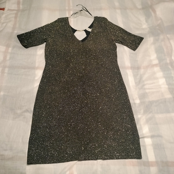 NEW Check It Out Plus Size Gown Metallic Gold Glitter Dress 2X, 2XL - Picture 3 of 11